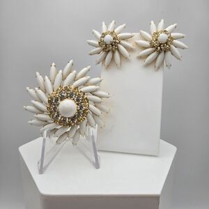 Judy Lee Brooch Earring Set Milk Glass Rhinestone Vintage Pin Navette Goldtone